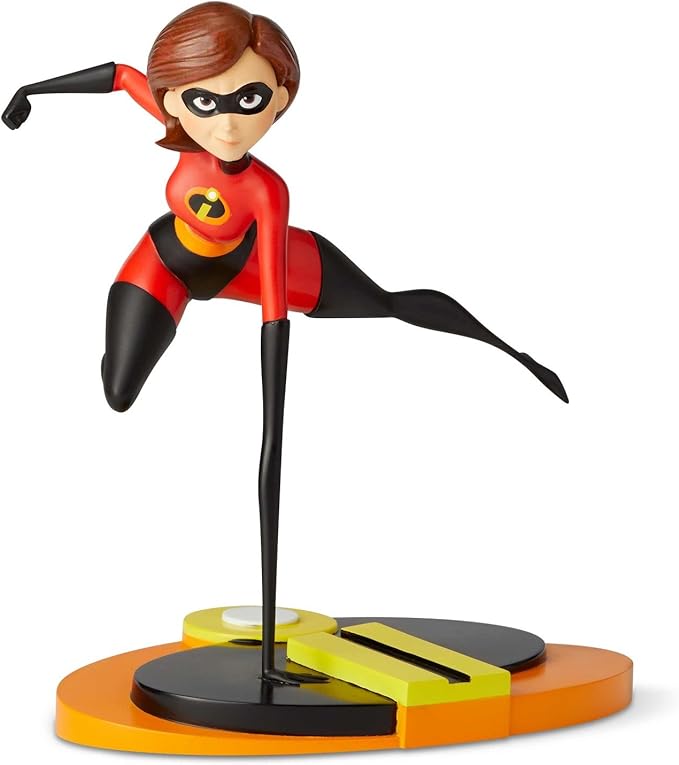 studios 人偶采用来自 incredibles 2 乙烯树脂人偶的 helen parr aka